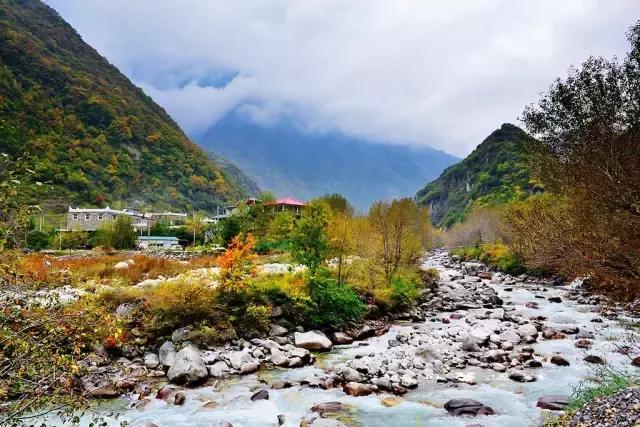 四川旅游十大最美景点(四川最美的13个地方)(10)