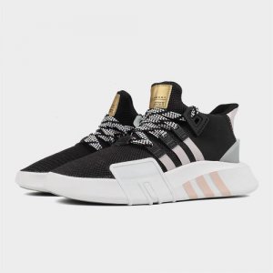 ​世界十大休闲鞋品牌（世界休闲鞋品牌前十名）