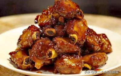 ​红烧排骨怎么炒才好吃？这样炒，色泽诱人，软烂入味，超好吃
