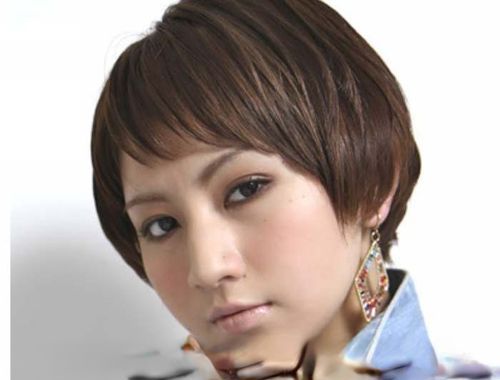 长脸女生适合什么发型