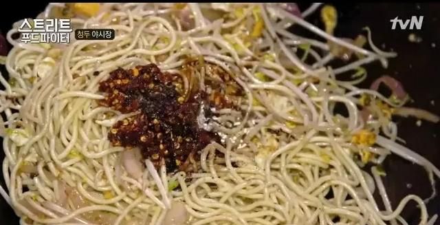 担担面的由来,担担面是哪个省的特色小吃,一千零一夜总共几个故事?图18