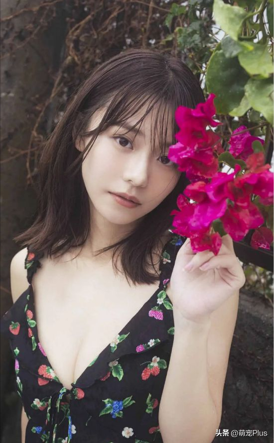 纯欲风恶之女王 新晋女神浅仓唯写真美照