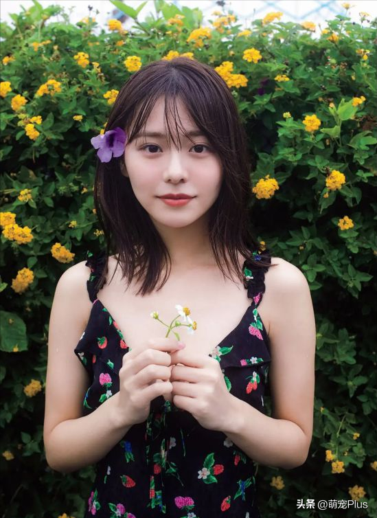 纯欲风恶之女王 新晋女神浅仓唯写真美照