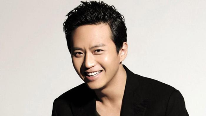 国内男星票房排行榜, 成龙第三邓超第二, 第一名是他