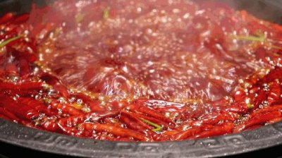 ​来重庆玩，排名前十的这十家火锅千万不能错过