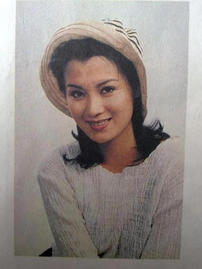 离婚后怎么重新追求前妻（离婚后给前妻送车送房）