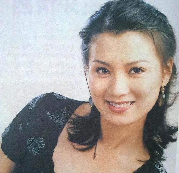 离婚后怎么重新追求前妻（离婚后给前妻送车送房）