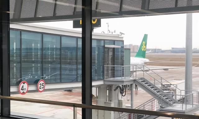 飞机行李托运对液体有限制吗