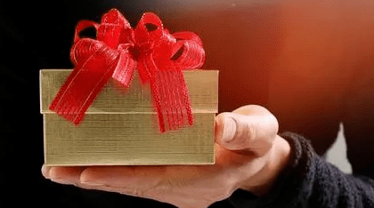 给领导送礼领导不收怎么办,给领导送礼领导不收怎么办,硬送图1