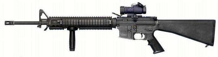 世界六大名枪之一，M16A2自动步枪，被誉为温柔刺客