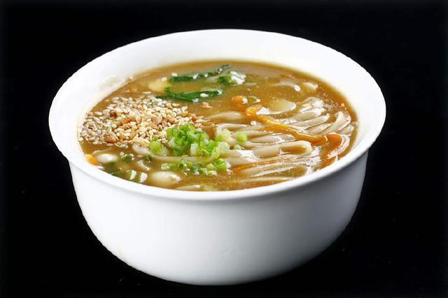 糊涂面条大家都听说过，但是这种做法很少有人吃过，城里人很少吃