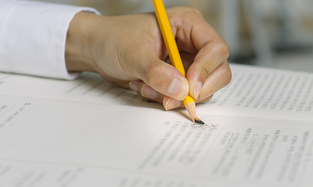 中考冲刺励志语,2020中考励志标语横幅霸气16字图3