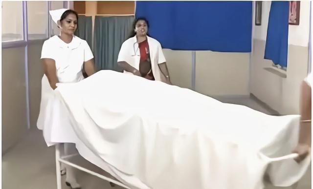 志哀与致哀的区别，为什么人死后要用白布盖上，而不是其他颜色的布，到底有何用意？图3