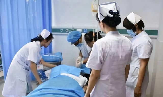 志哀与致哀的区别，为什么人死后要用白布盖上，而不是其他颜色的布，到底有何用意？图2