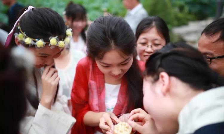 乞巧节最初指的是什么意思