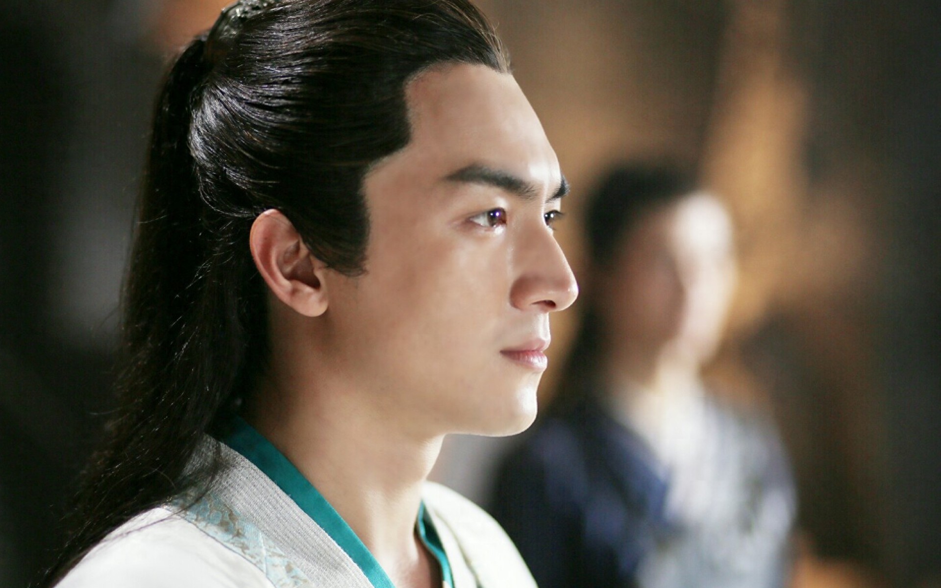 林更新《楚乔传》白衣帅气公子剧照