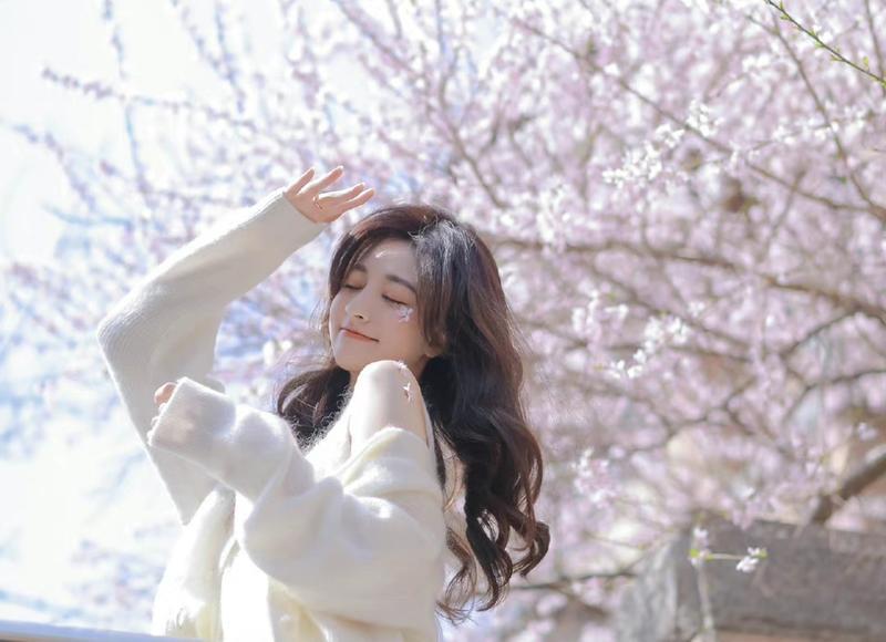 男子花20万娶回娇妻，谁料洞房前发现妻子的秘密，丈夫直接崩溃了