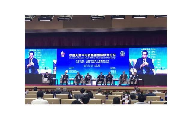 王源的文章，王源在新文章中曝光留学期间的歌单