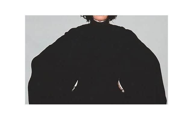 驾驭自我，掌握人生：摩羯座的成长进阶之路