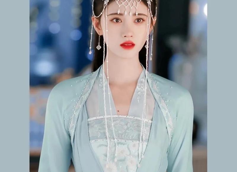 如何向女生暗示爱意 怎么向女孩子表白