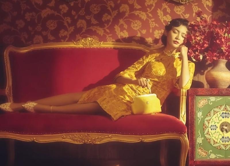 《至尊宝与露娜仙子的照片》精选25条