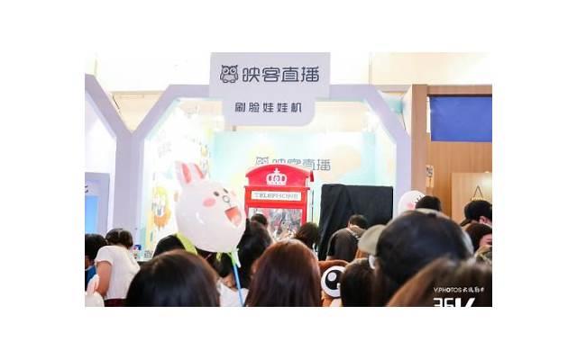 邻居家孩子来我家吃了几次饭，没想到送一箱橙子，收还是不收？