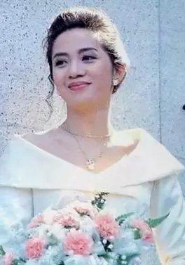 大陆目前最受欢迎的女歌手（女歌手排名前8位）(7)