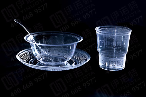 我想在农村开一个小型一次性筷子加工厂，请问有什么要注意的吗？谢谢