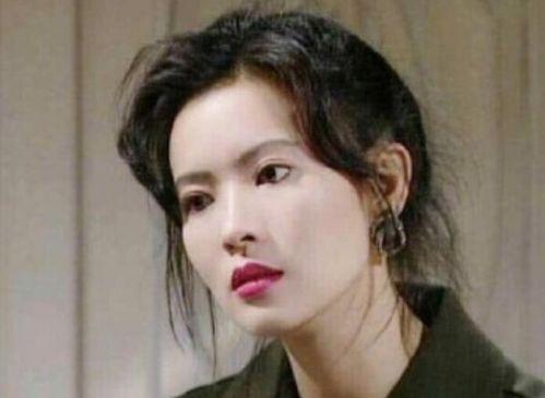 惊呆了!蓝洁瑛墓碑被熏黑究竟什么情况?背后真相始末详情震惊