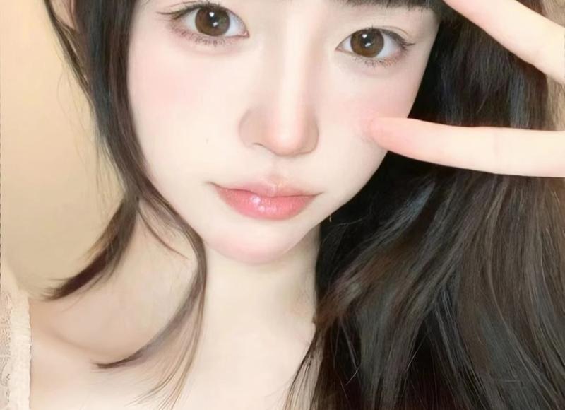 二伯生病，堂哥叫我组织捐钱，我前脚发消息，隔天父亲怒骂我糊涂