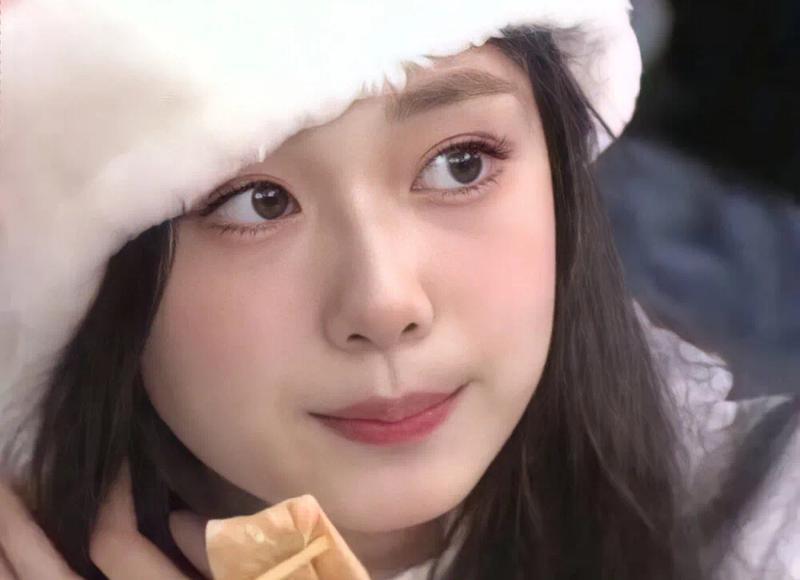 跟女孩子聊什么，逗女孩子开心的小套路