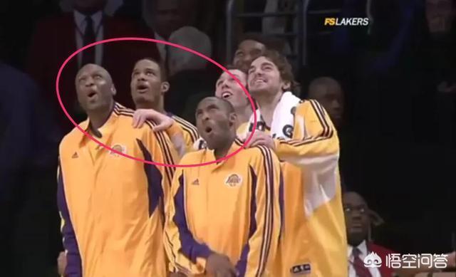 你见过最震撼盖帽的是哪一个?