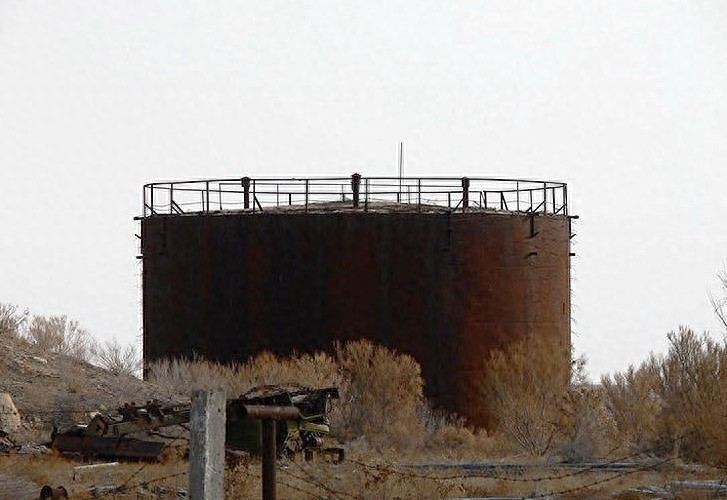 这一座小岛，曾是苏联生化武器试验场，用500只猴子做实验