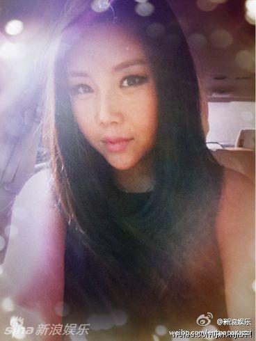 纪敏佳当年超女第几名(超女纪敏佳疑整容前后对比照曝光)(1)