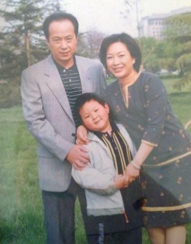 罗京与刘继红的爱情，已给予对方最好的自己，再婚是为更好的怀念