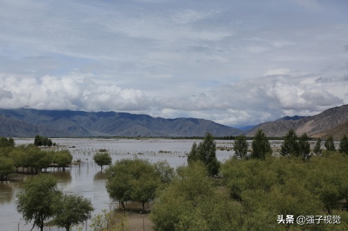 世界上海拔最高的大河雅鲁藏布江，波澜壮阔今人震撼