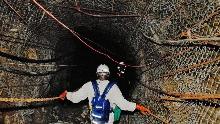 地球上最深的地方是（世界上10大最深的地方）