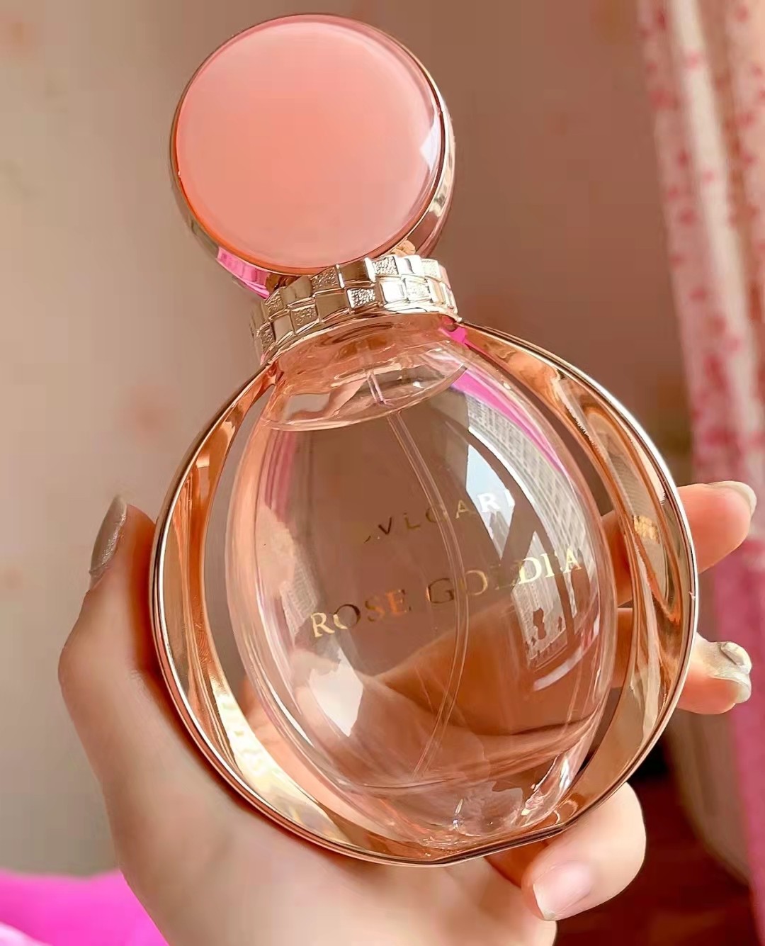 哪种香水好闻又持久（值得无限回购的4款香水）