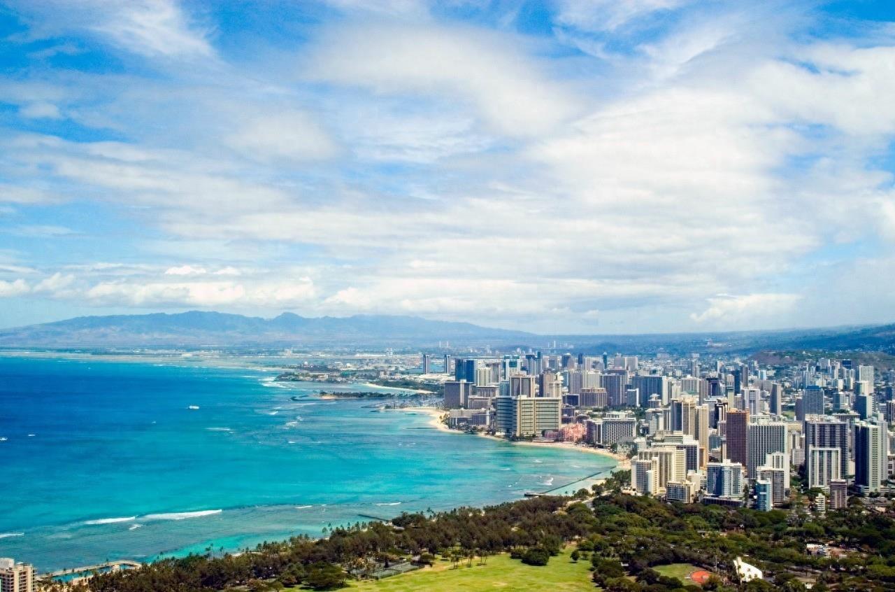 麦加是伊斯兰教最神圣的城市，拥有克尔白