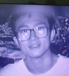 汪峰童年大曝光，从小练琴很努力，网友：不然怎会有怒放的生命？