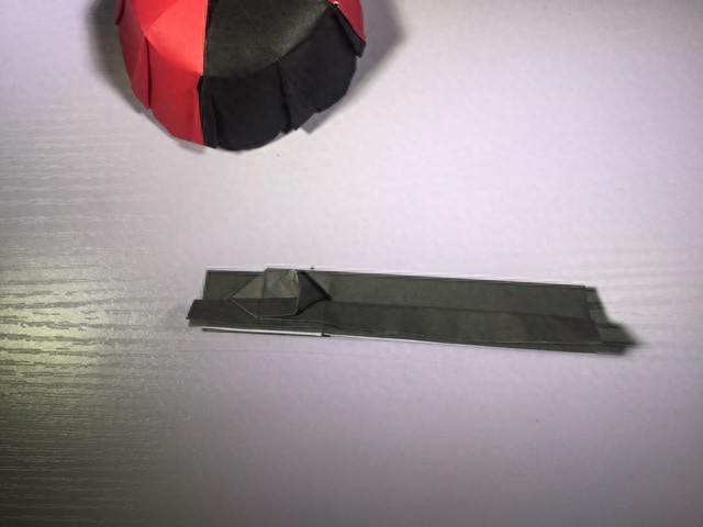 可爱漂亮的雨伞折纸图解全过程