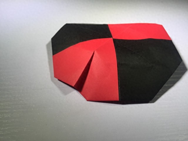 可爱漂亮的雨伞折纸图解全过程